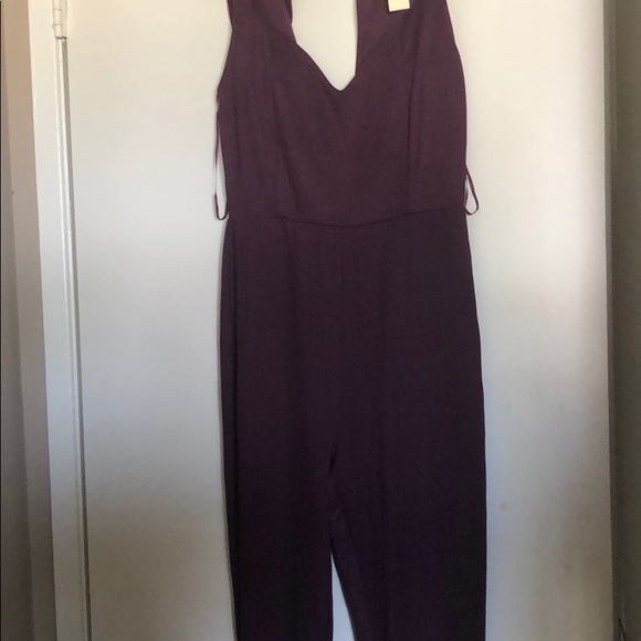 Jumpsuit - Picture 2 of 3